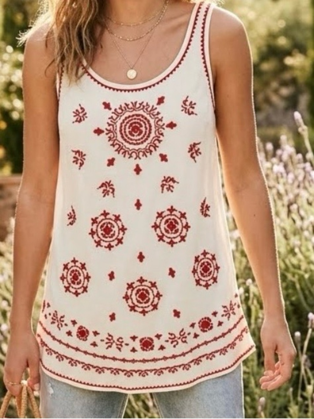 Sundance Harissa Cream Sleeveless Embroidered Tunic with Red Folk Motif Sz M